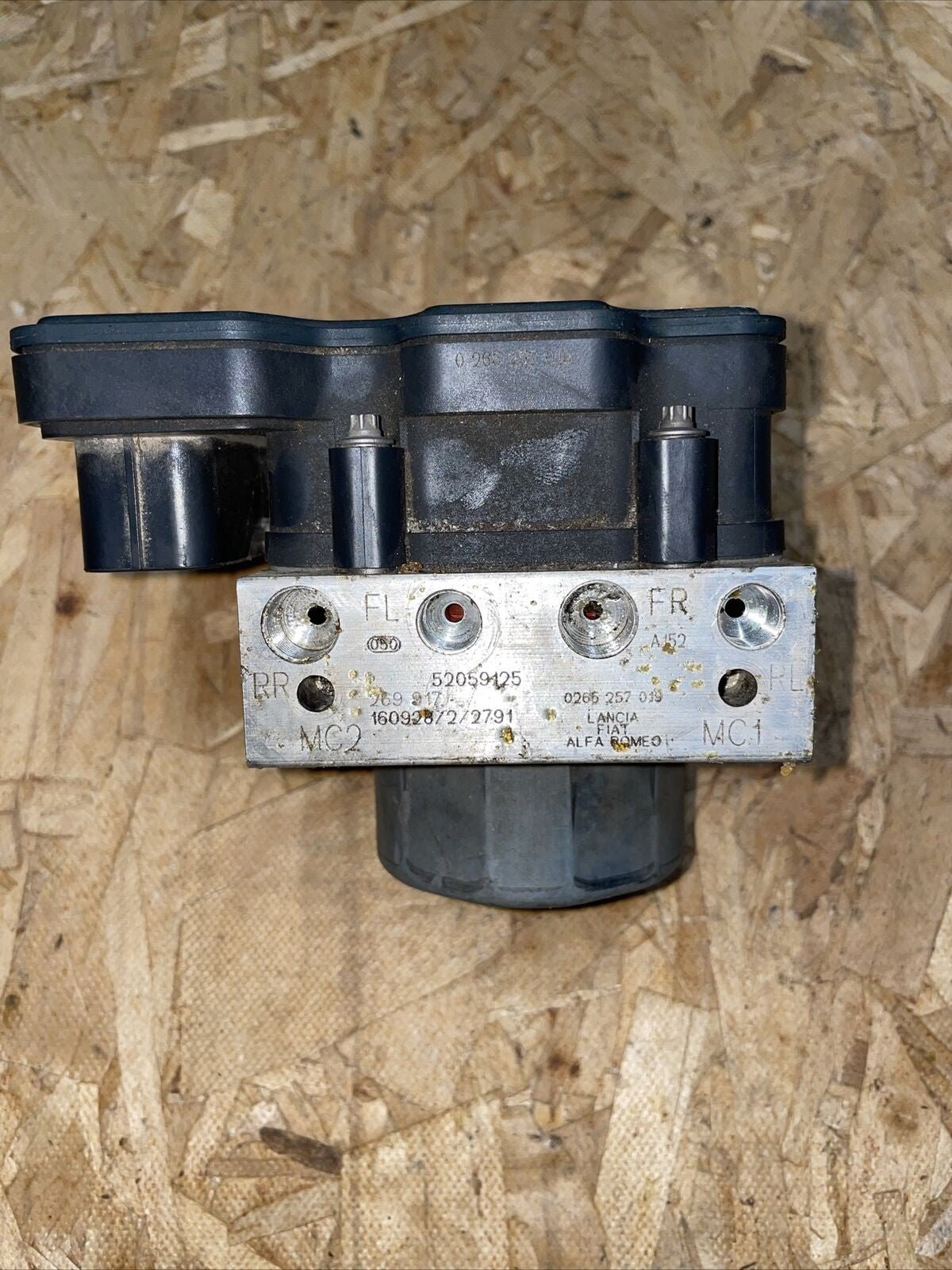 Pompa centralina Abs Fiat Panda (312 - 2016) 1.2 Benzina cod:0265257019 52059125 - F&P CRASH SRLS - Ricambi Usati