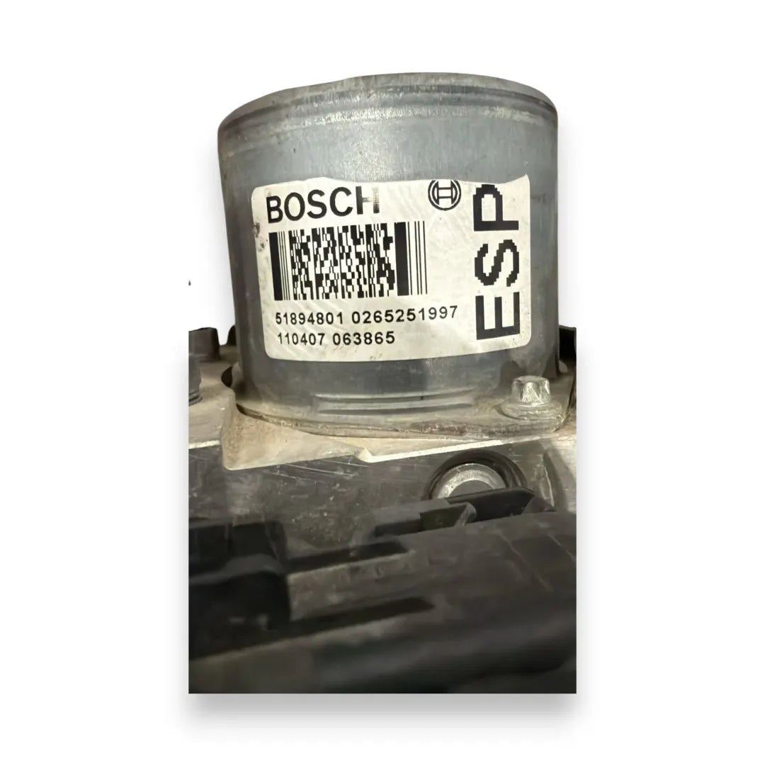 Dettaglio Pompa ABS Fiat Grande Punto 2009–2014 cod. 51894801 - foto 3