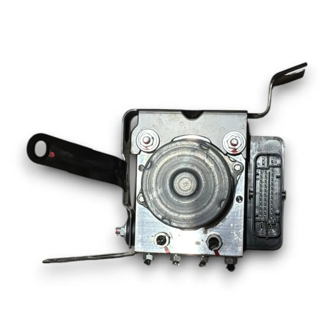 Pompa / gruppo idraulico ABS Suzuki Vitara cod. 56110-76SA0 - F&amp;P CRASH SRL - Ricambi Usati
