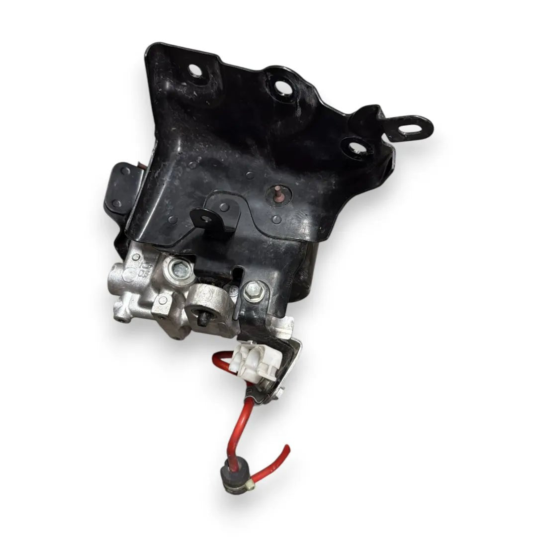 Dettaglio Pompa ABS Toyota Yaris 2014–2017 OEM 4707012020 - foto 2