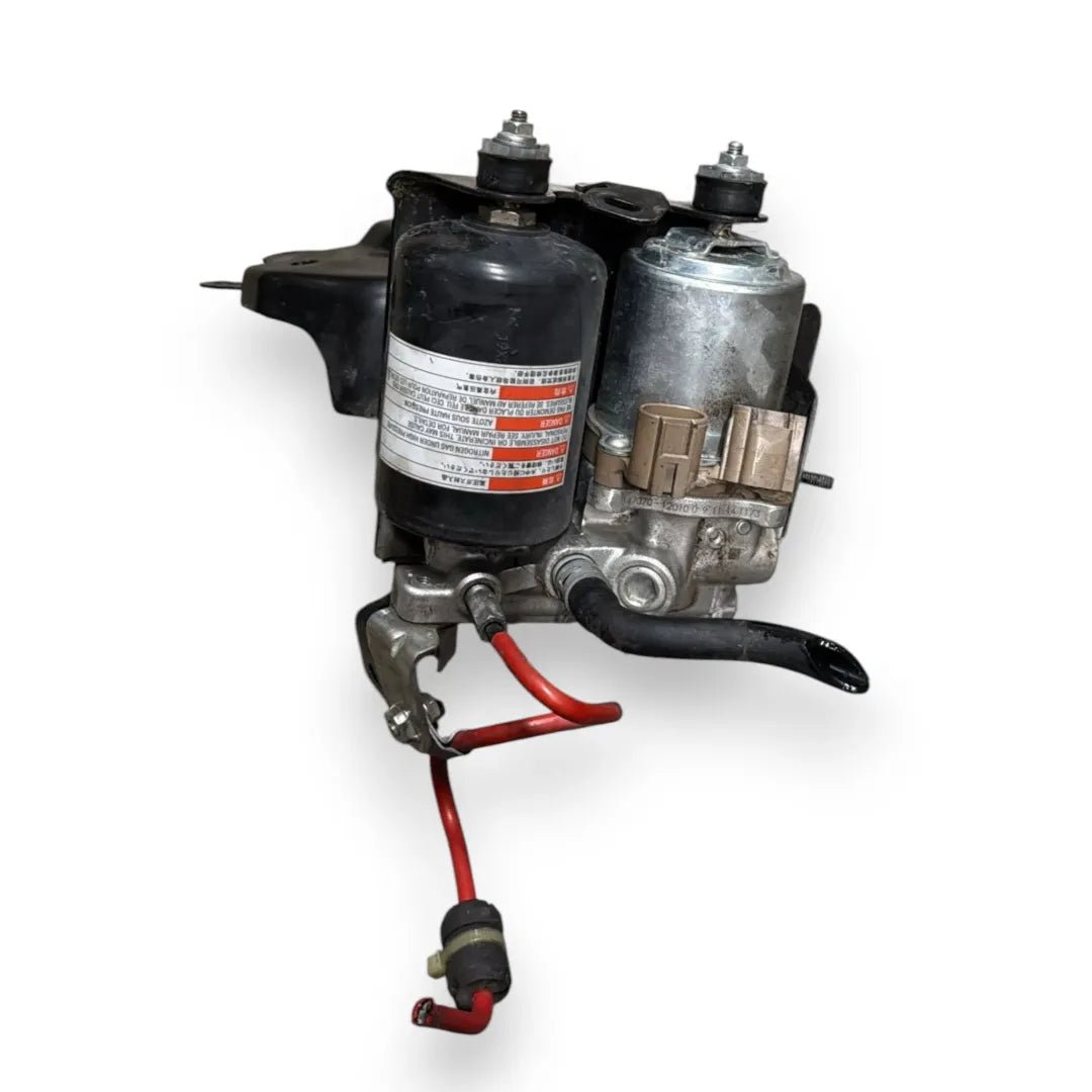Pompa ABS Toyota Yaris 2014–2017 OEM 4707012020