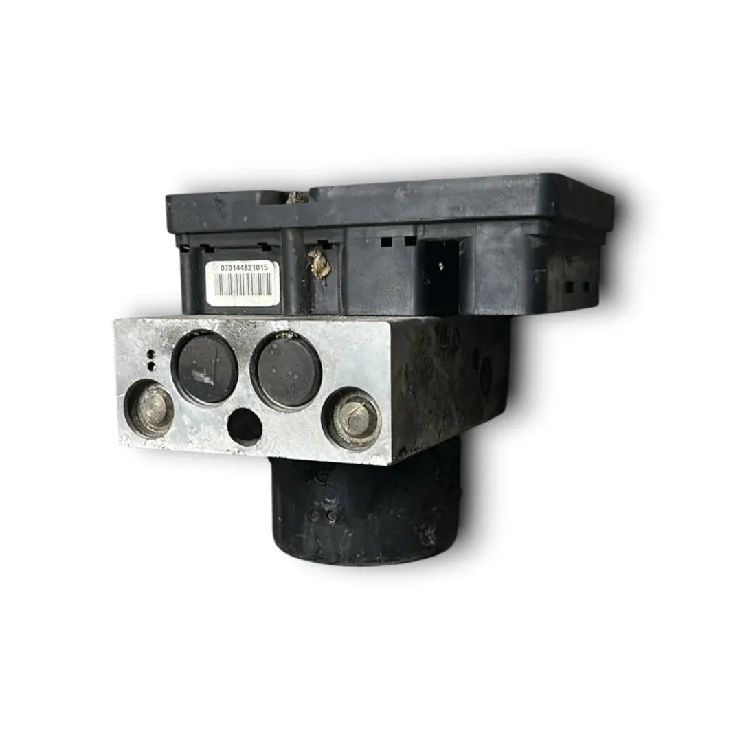 Dettaglio Pompa ABS Volkswagen Transporter Furgone 2003–2009 cod. 7H0614111G - foto 2