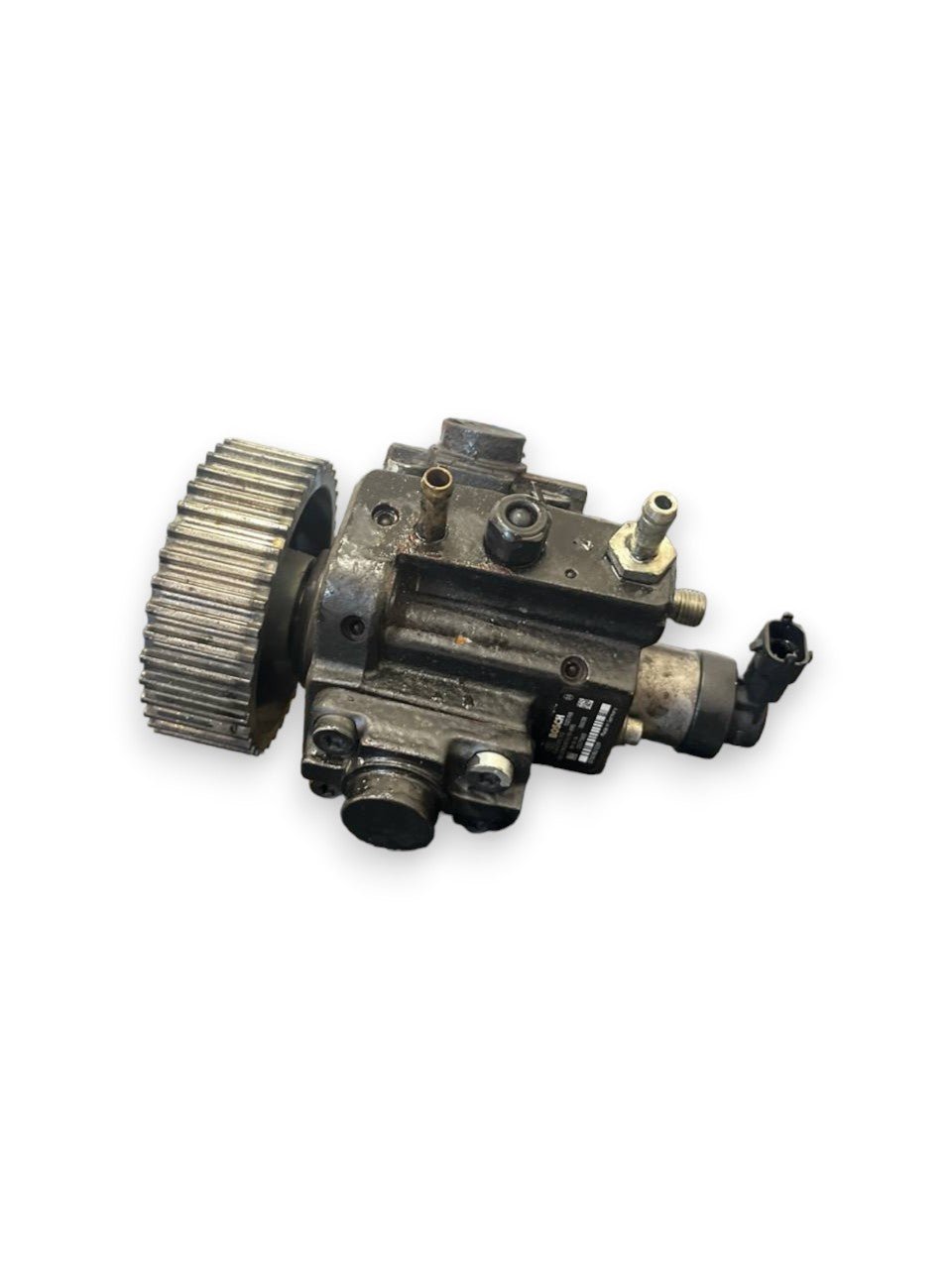 Pompa Iniezione / Gasolio Opel Insignia A / Opel Zafira C Tourer / Opel Astra J 2.0 Diesel (2008 al 2017) cod: 0445010193 / 55571005 - F&P CRASH SRLS - Ricambi Usati