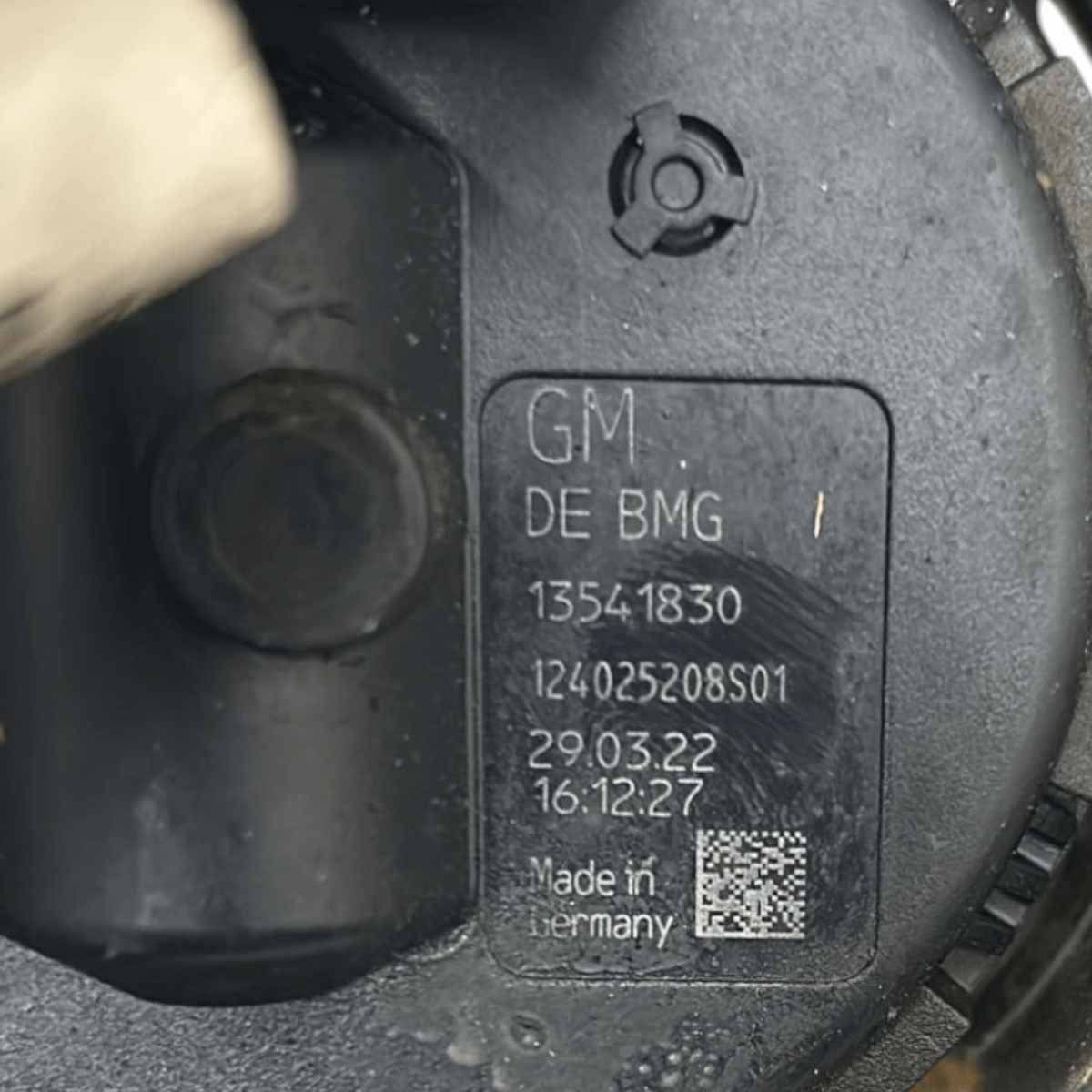 Coolant pump Opel Astra K 1.5 Diesel code:13541830 (2015 > 2021) + Tank - F&P CRASH SRLS - Used Parts