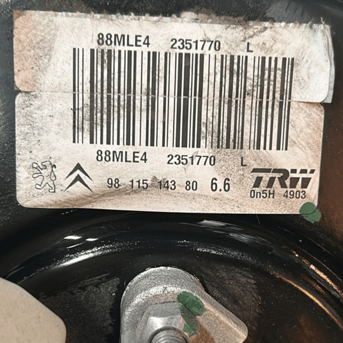 Pompa servofreno citroen c3 1.2 benzina cod:9611514380 (2009 > 2016) - F&P CRASH SRL - Ricambi Usati