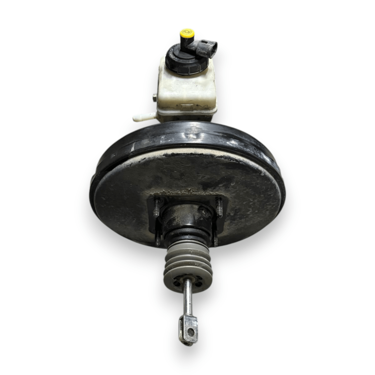 Pompa servofreno Dacia Duster 1.5 diesel cod.472107379R (2010 - 2017) - F&P CRASH SRL - Ricambi Usati