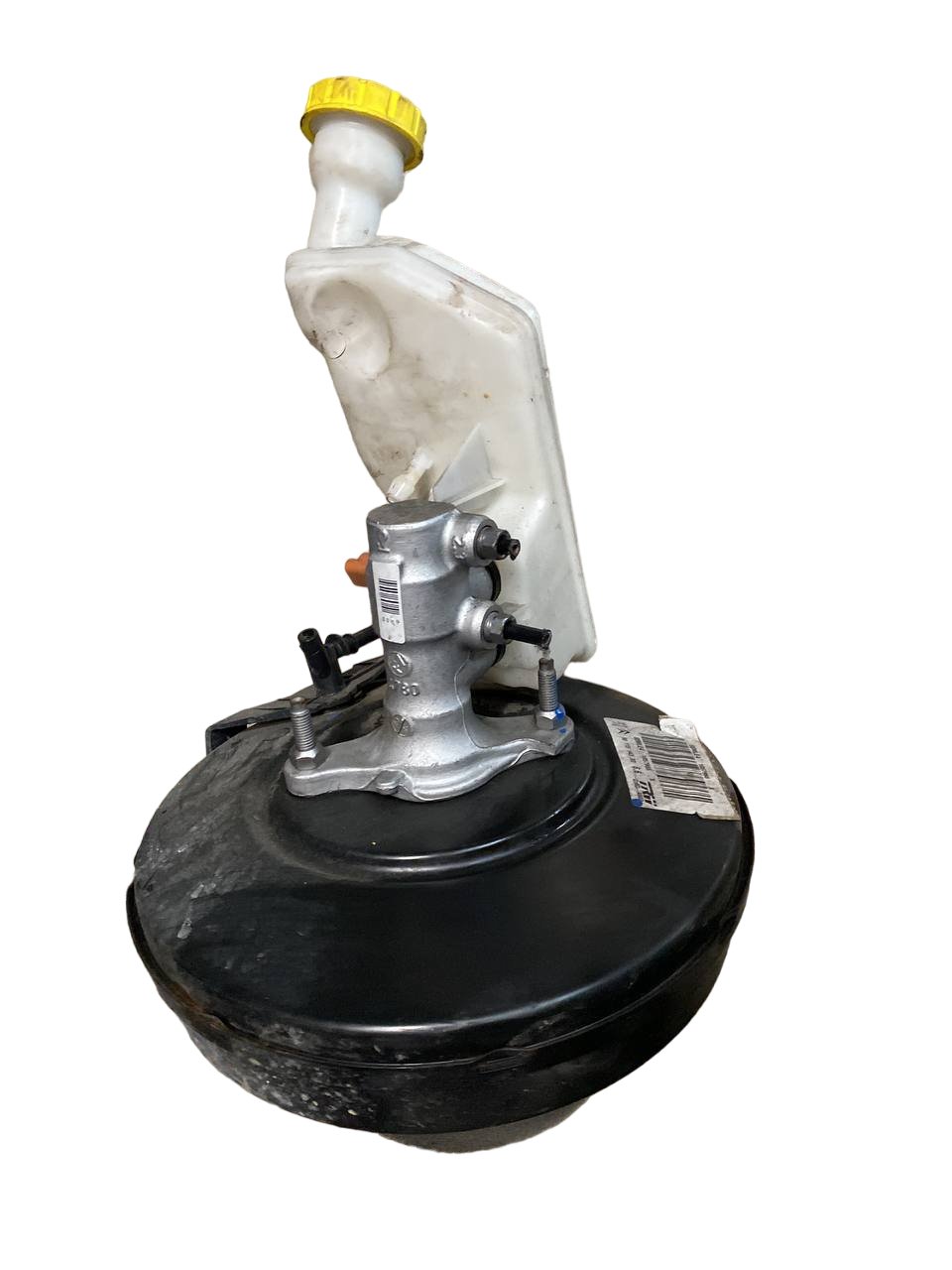 Pompa servofreno Peugeot 208 1.6 cod:9811514380 - F&P CRASH SRLS - Ricambi Usati