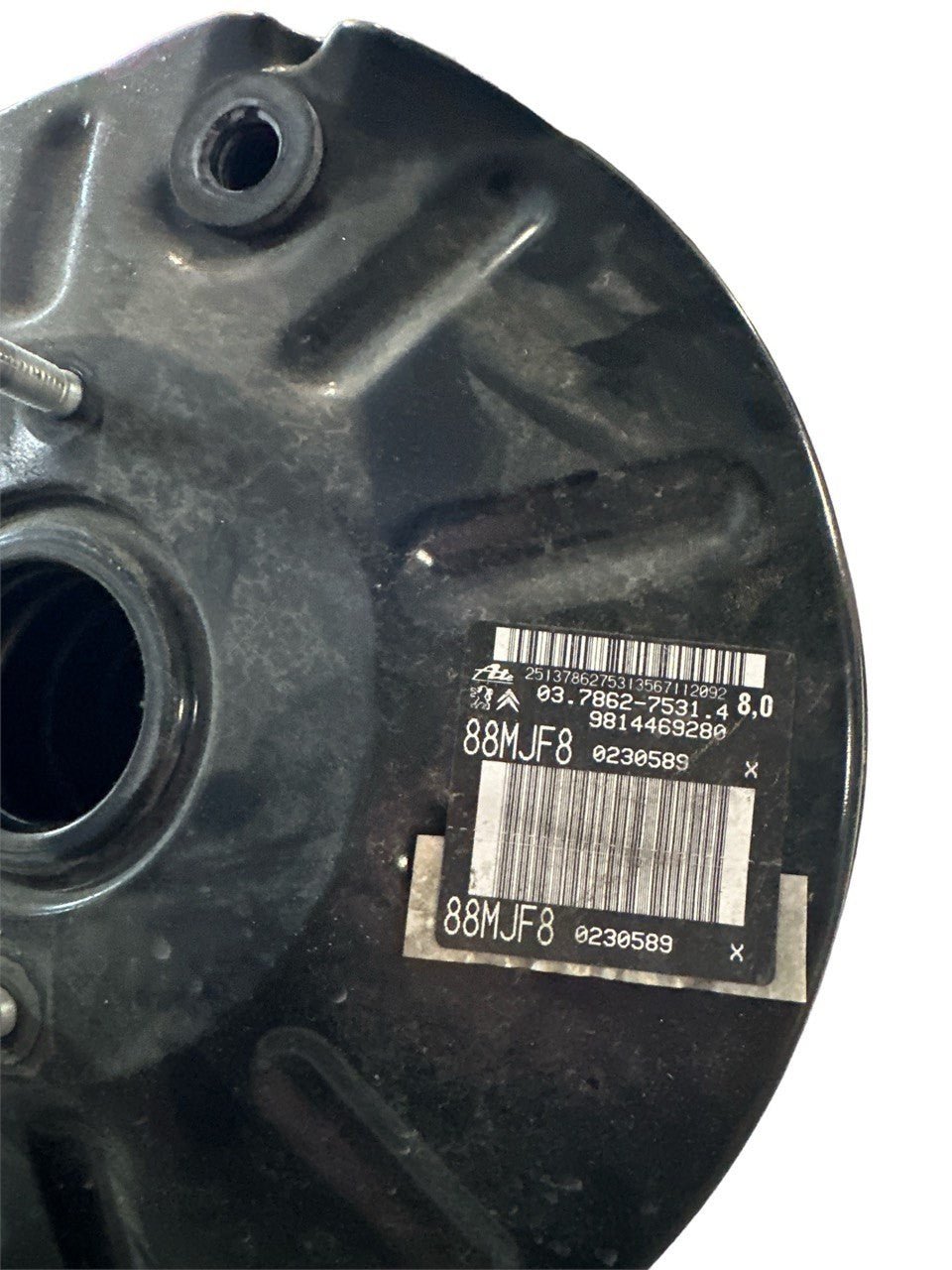 Pompa Servofreno Peugeot 308 1.6 hdi (2014) cod: 9814469280 - F&P CRASH SRLS - Ricambi Usati