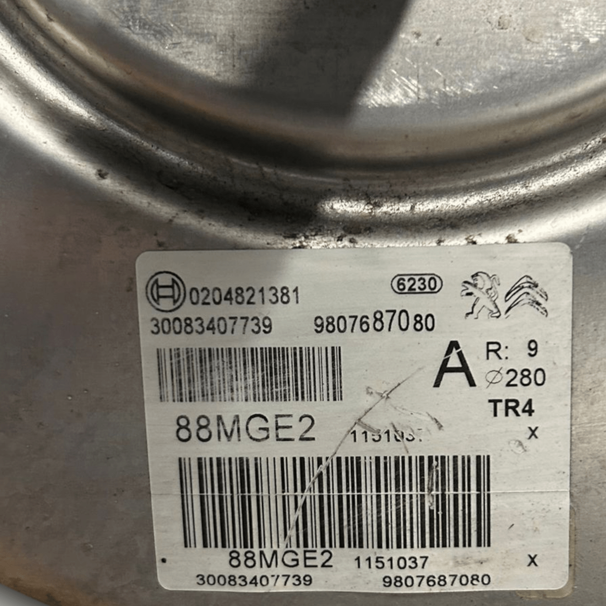 Pompa servofreno peugeot 5008 1.6 diesel cod:9807687080 (2017 >) - F&P CRASH SRL - Ricambi Usati