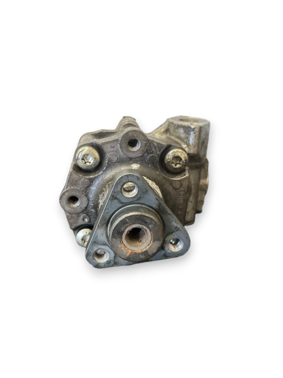 Pompa Servosterzo / Idroguida Audi A4 B8 / Audi A5 2.0 Diesel (2008 al 2016) cod: 8K0145154B - F&P CRASH SRLS - Ricambi Usati