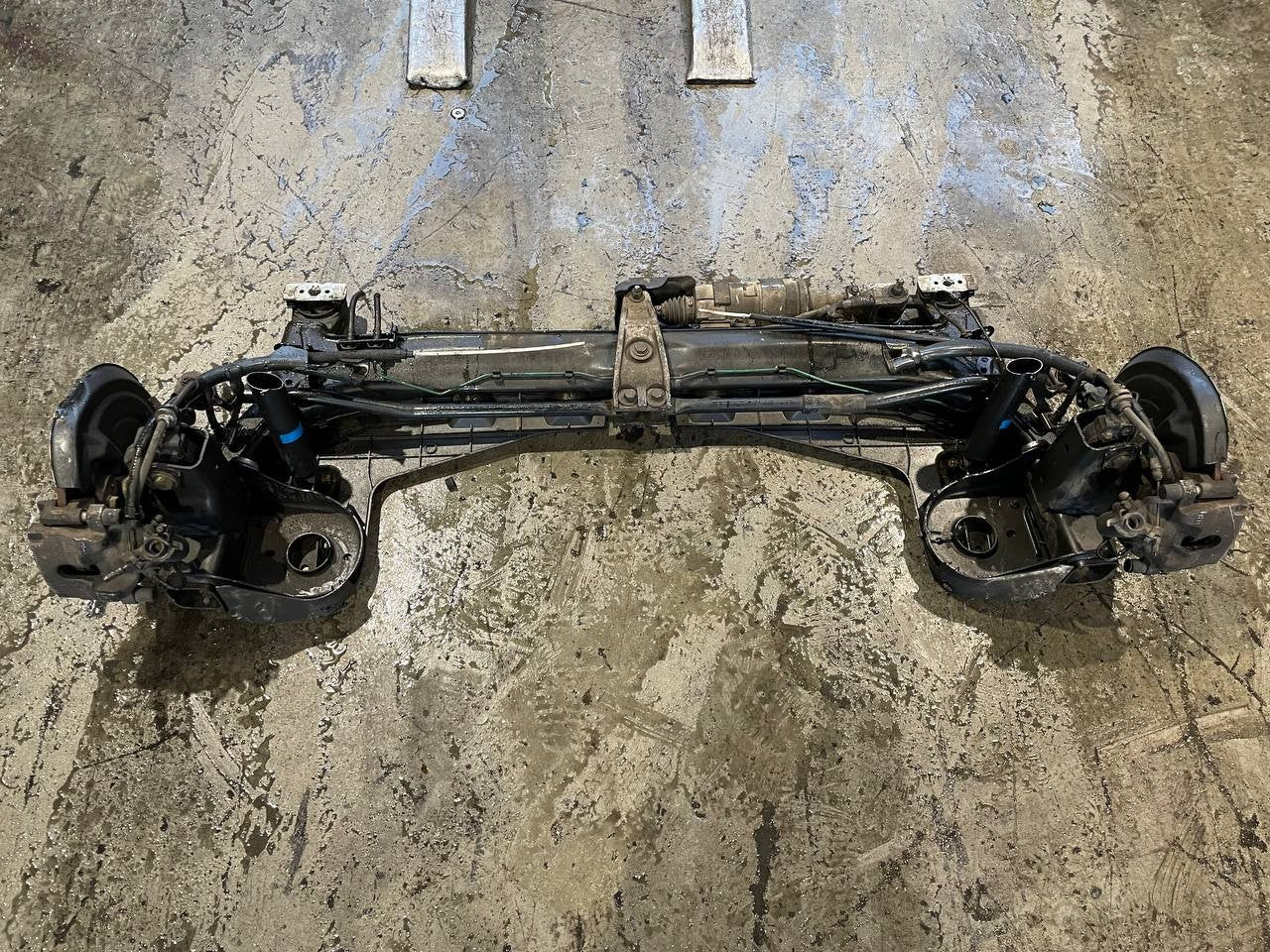 Ponte assale posteriore Renault laguna station wagon 1.9 dci f9q ( mk3 - 2003 ) - F&P CRASH SRLS - Ricambi Usati