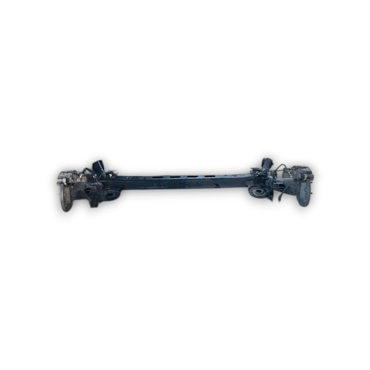 Ponte posteriore (a dischi) Suzuki Swift VI 1.2 benzina (2017 > 2023) - F&P CRASH SRL - Ricambi Usati