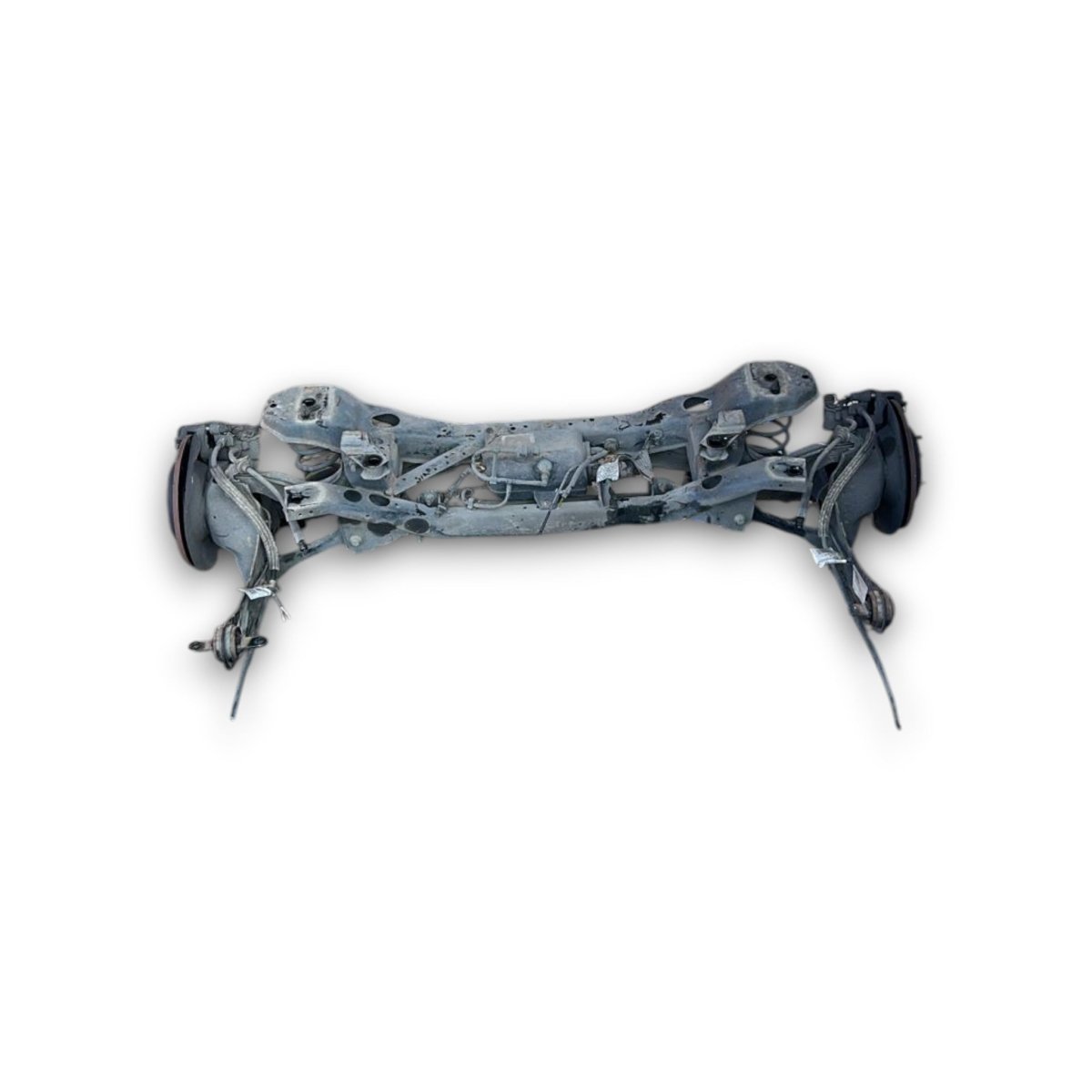 Ponte posteriore (a dischi) volvo v40 2.0 diesel (2012 > 2019) - F&P CRASH SRL - Ricambi Usati