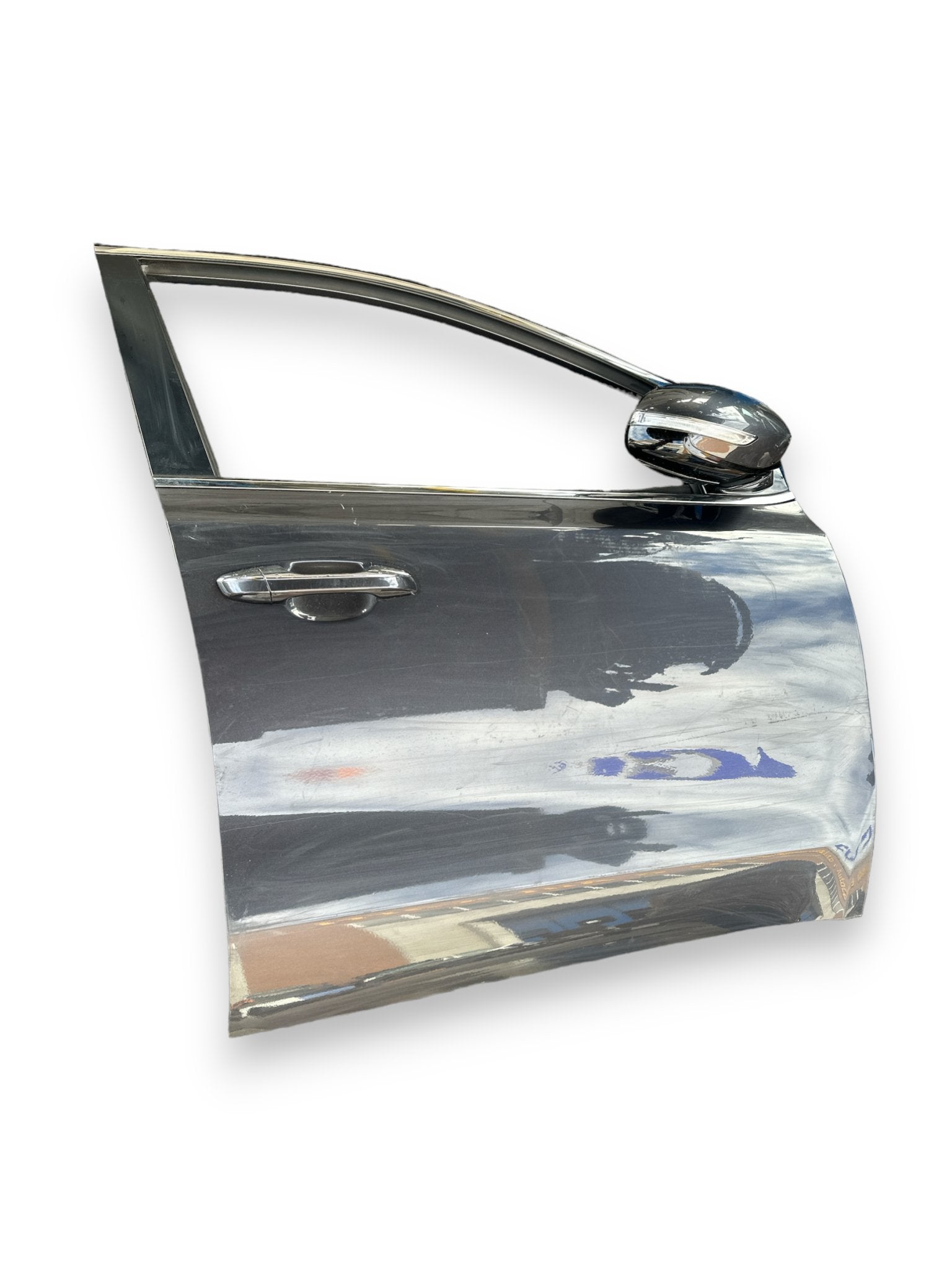 Porta portiera sportello anteriore dx destro Kia Sportage (2017) - F&P CRASH SRLS - Ricambi Usati