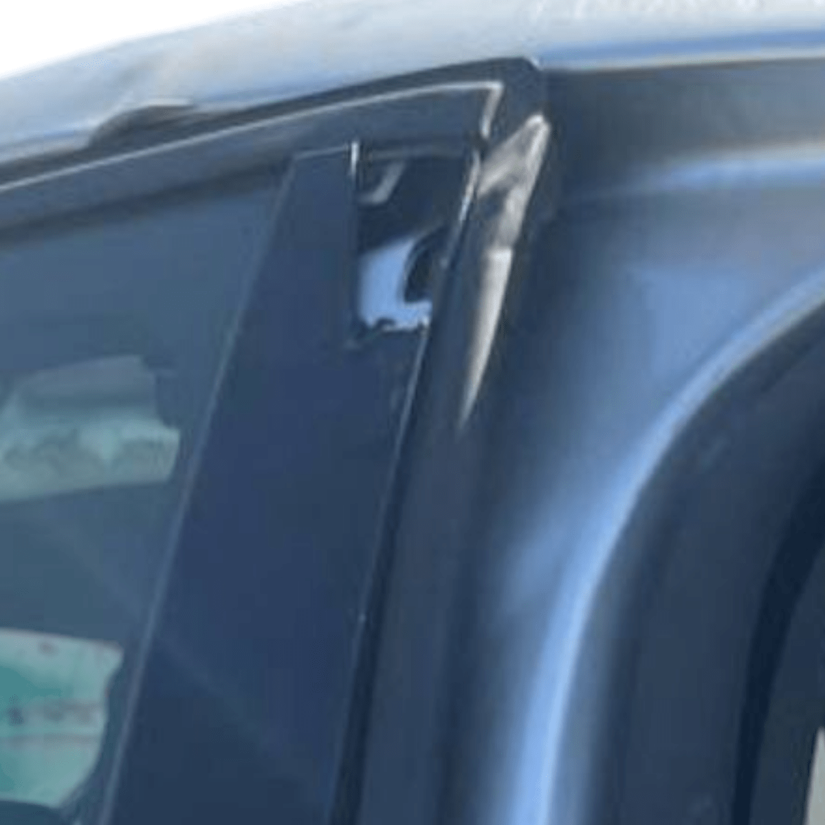 Porta / Portiera / Sportello posteriore sinistra (sx) Grigia Opel Corsa F (2019 - ) - F&P CRASH SRLS - Ricambi Usati