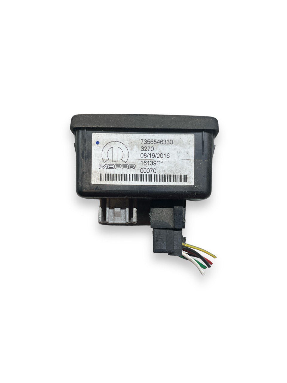 Porta Presa USB AUX Fiat 500L ( 2018 ) cod : 7356546330 - F&P CRASH SRLS - Ricambi Usati