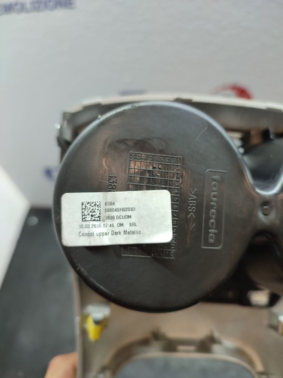Portabicchieri Toyota Aygo II ( 2017 ) - F&P CRASH SRLS - Ricambi Usati