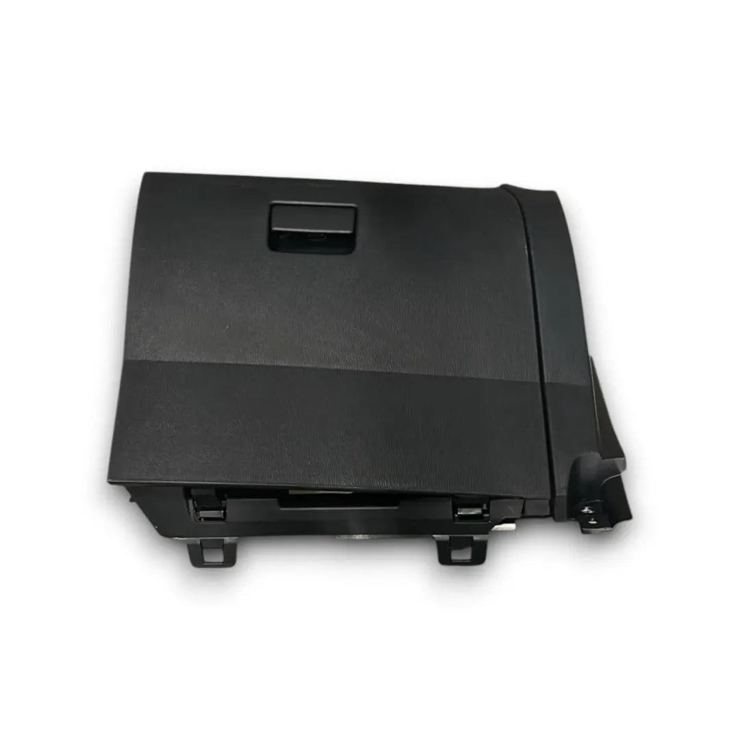 Portaoggetti cruscotto Mazda 2 3ª Serie 2014–2020 cod. DA6C-64261
