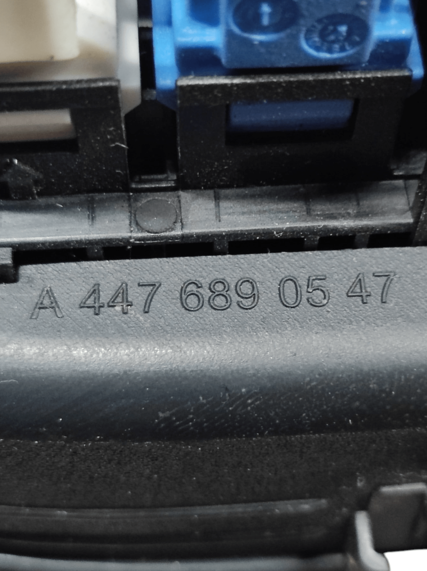 Portaoggetti Mercedes - Benz Vito W447 COD: A4476890547 (2014>) - F&P CRASH SRLS - Ricambi Usati