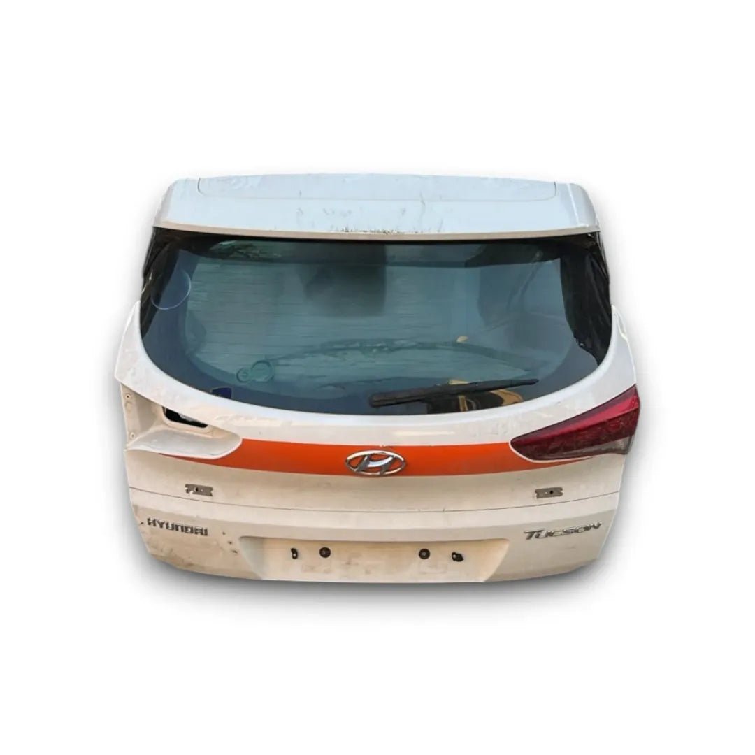Portellone posteriore Hyundai Tucson 2015–2018 OEM 73700D7000 - F&amp;P CRASH SRL - Ricambi Usati