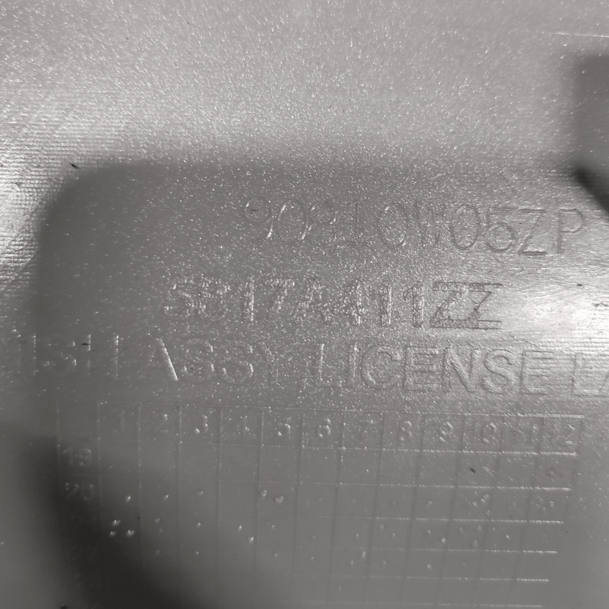 Portellone Spoiler Posteriore Mitsubishi Eclipse Cross COD: 5817A411ZZ (2017>) - F&P CRASH SRLS - Ricambi Usati