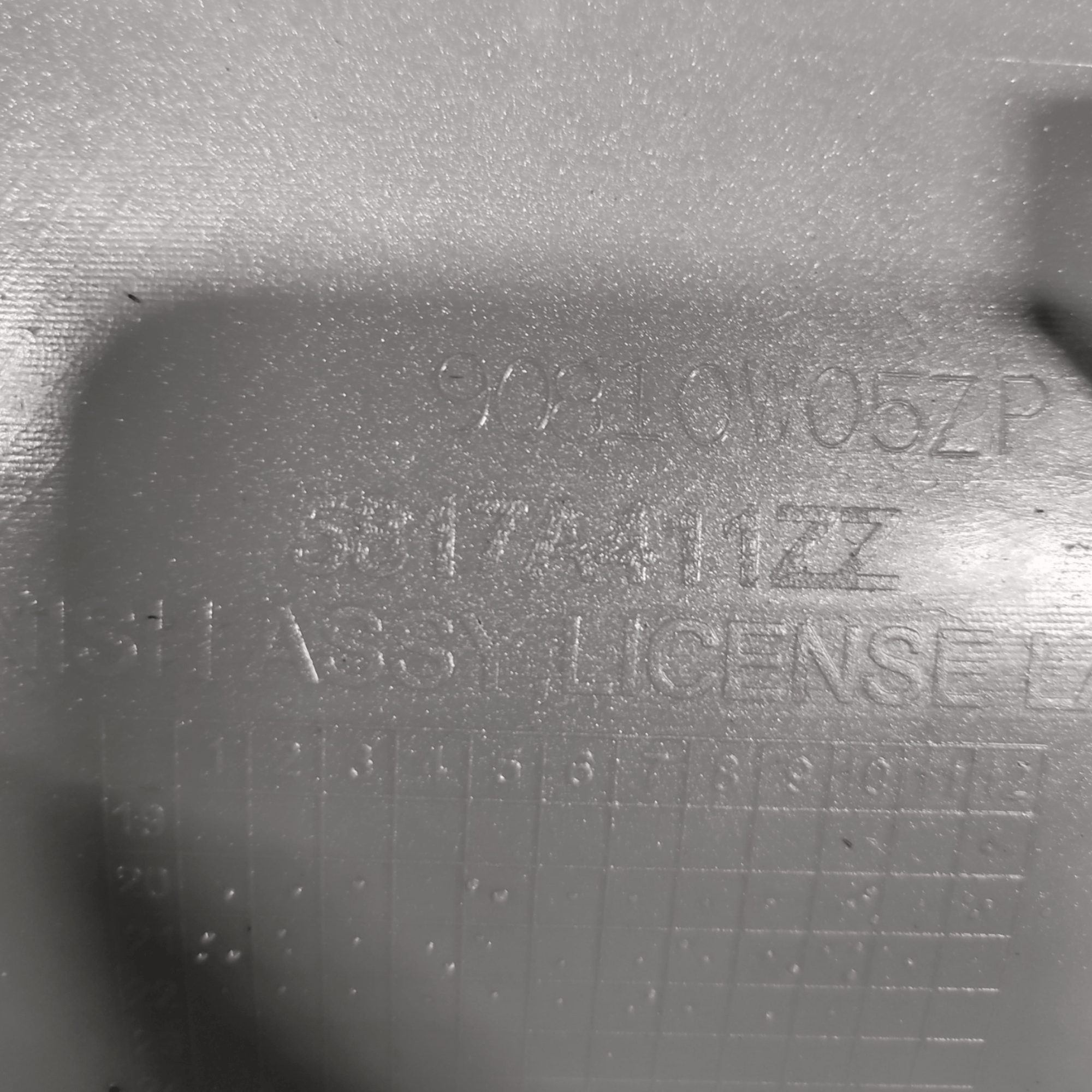 Portellone Spoiler Posteriore Mitsubishi Eclipse Cross COD: 5817A411ZZ (2017>) - F&P CRASH SRLS - Ricambi Usati