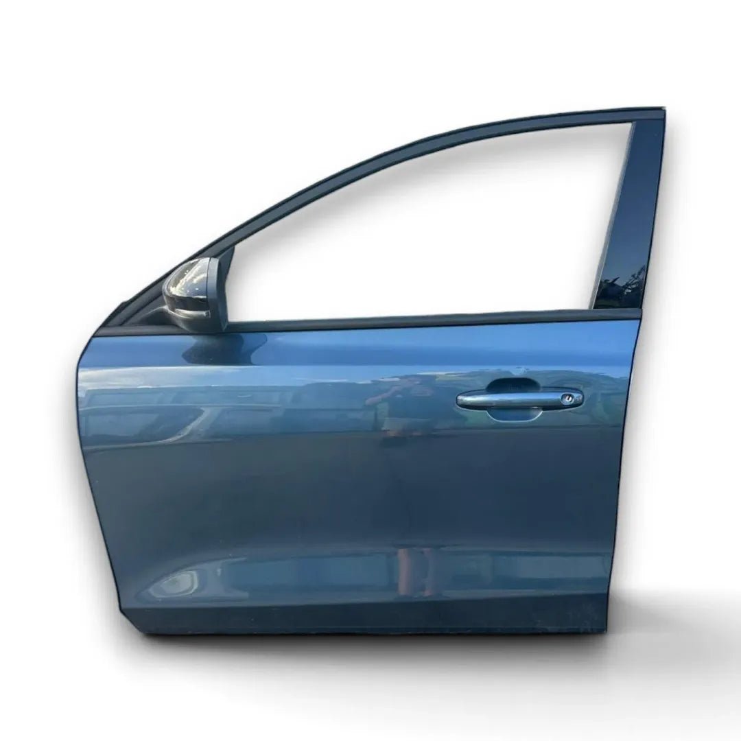Portiera anteriore sinistra Ford Focus dal 2018 OEM 2577507 - F&P CRASH SRL - Ricambi Usati