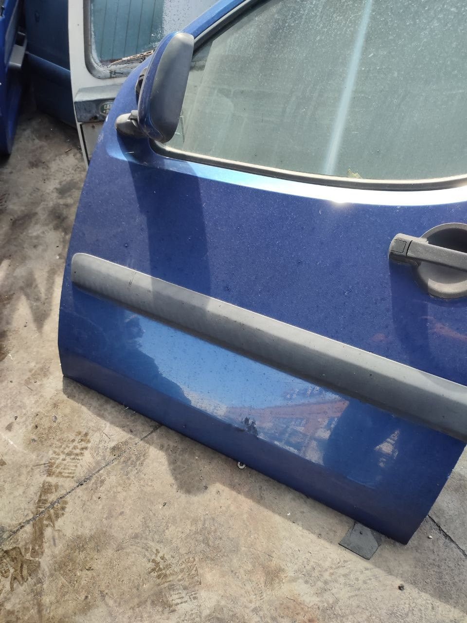 Portiera / Porta / Sportello anteriore sinistro Fiat Doblò I restyling - F&P CRASH SRLS - Ricambi Usati