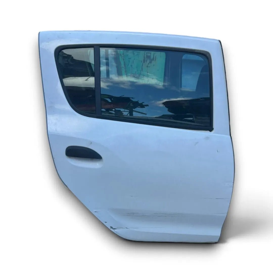 Portiera posteriore destra Dacia Sandero 2ª Serie 2012–2021 OEM 821002434R - F&amp;P CRASH SRL - Ricambi Usati