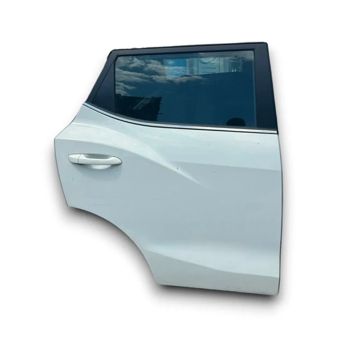 Portiera posteriore destra SsangYong Tivoli dal 2018 OEM 6302135002