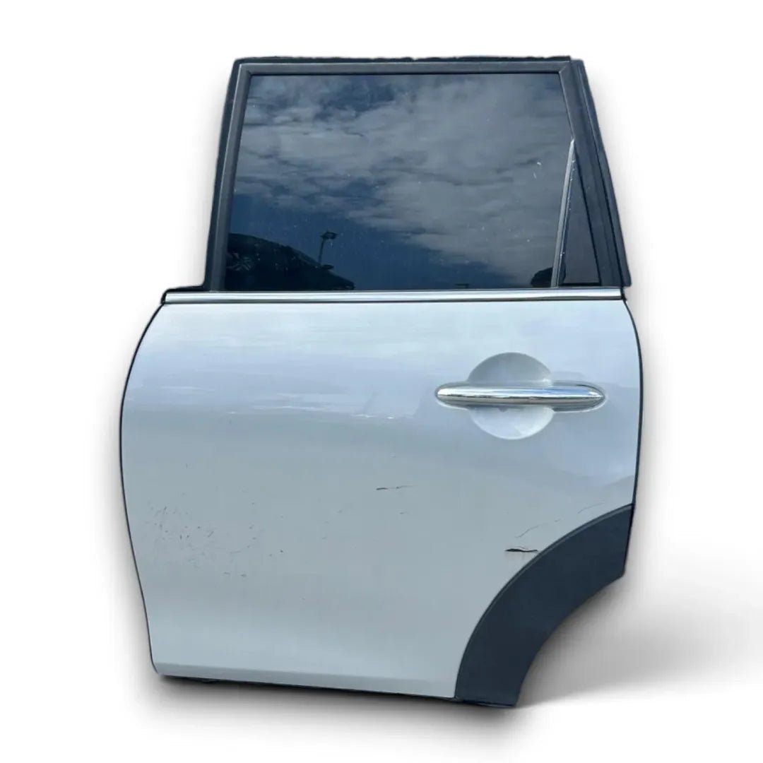 Portiera posteriore sinistra MINI F55 2014–2021 OEM 41529644733 - F&P CRASH SRL - Ricambi Usati