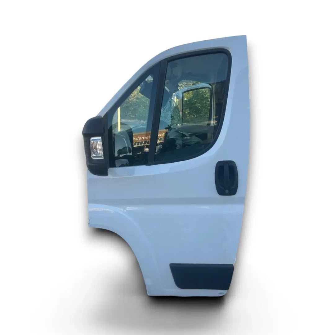 Portiera sinistra anteriore Fiat Ducato - F&amp;P CRASH SRL - Ricambi Usati