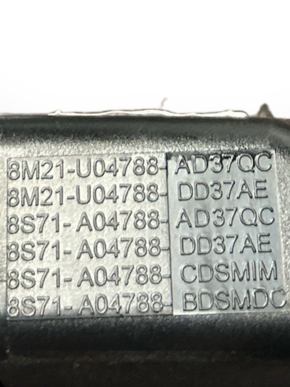 Posacenere Anteriore Ford Galaxy II (2006 > 2015) cod.8M21 - U04788 - AD37QC - F&P CRASH SRLS - Ricambi Usati