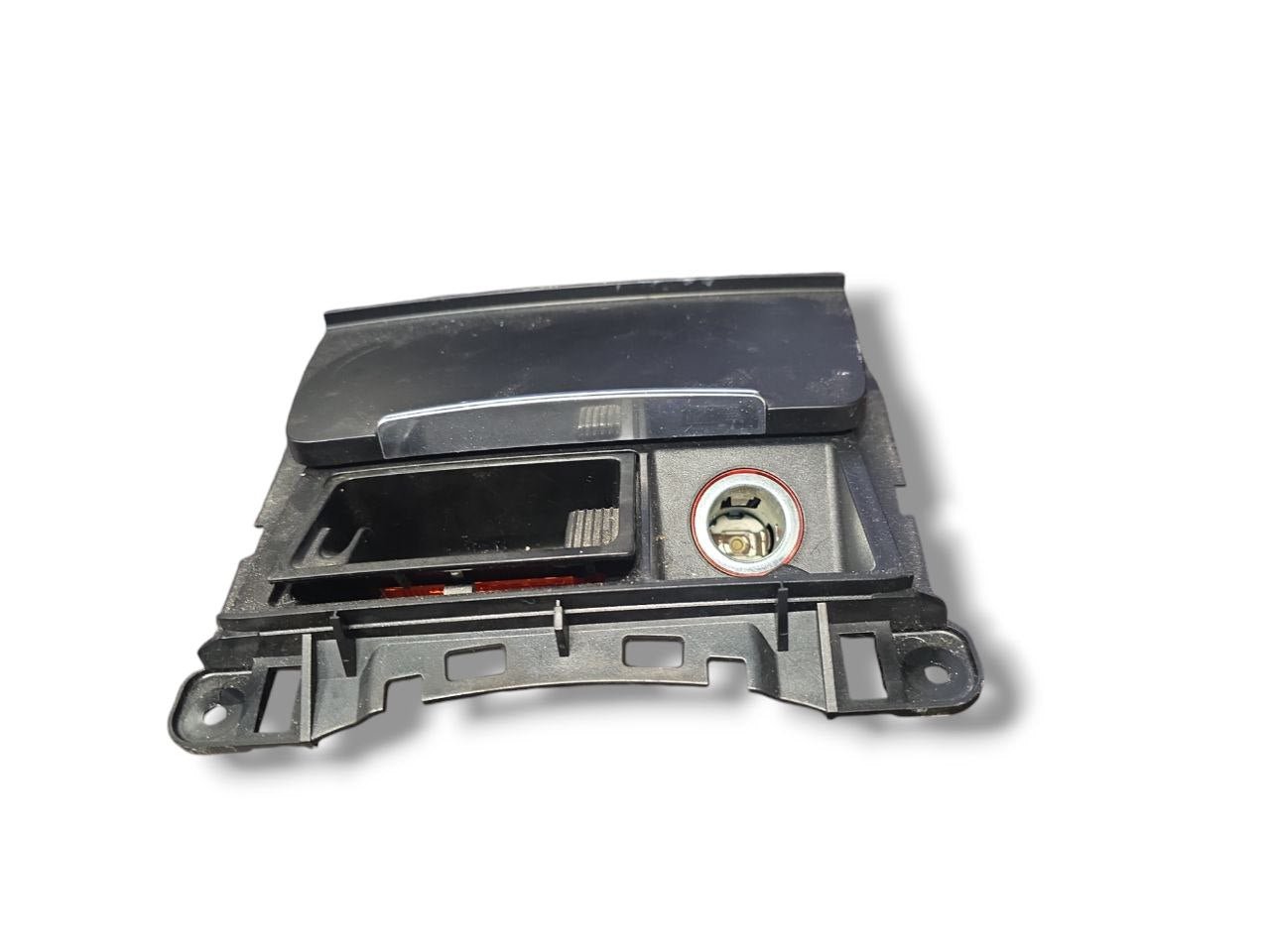 Posacenere Audi A5 8T Cod : 8K0857951 (2007 - 2016) - F&P CRASH SRLS - Ricambi Usati