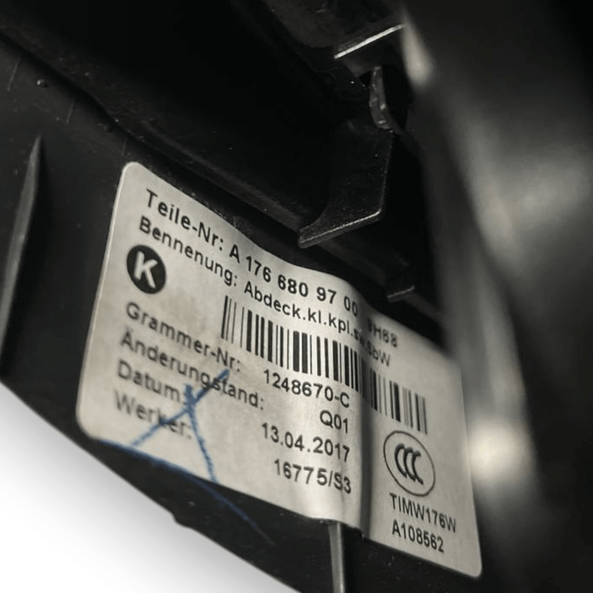 Ashtray + 12V Socket Mercedes - Benz Gla X156 (2013 to 2019) code: A1766809700 - F&P CRASH SRLS - Used Parts