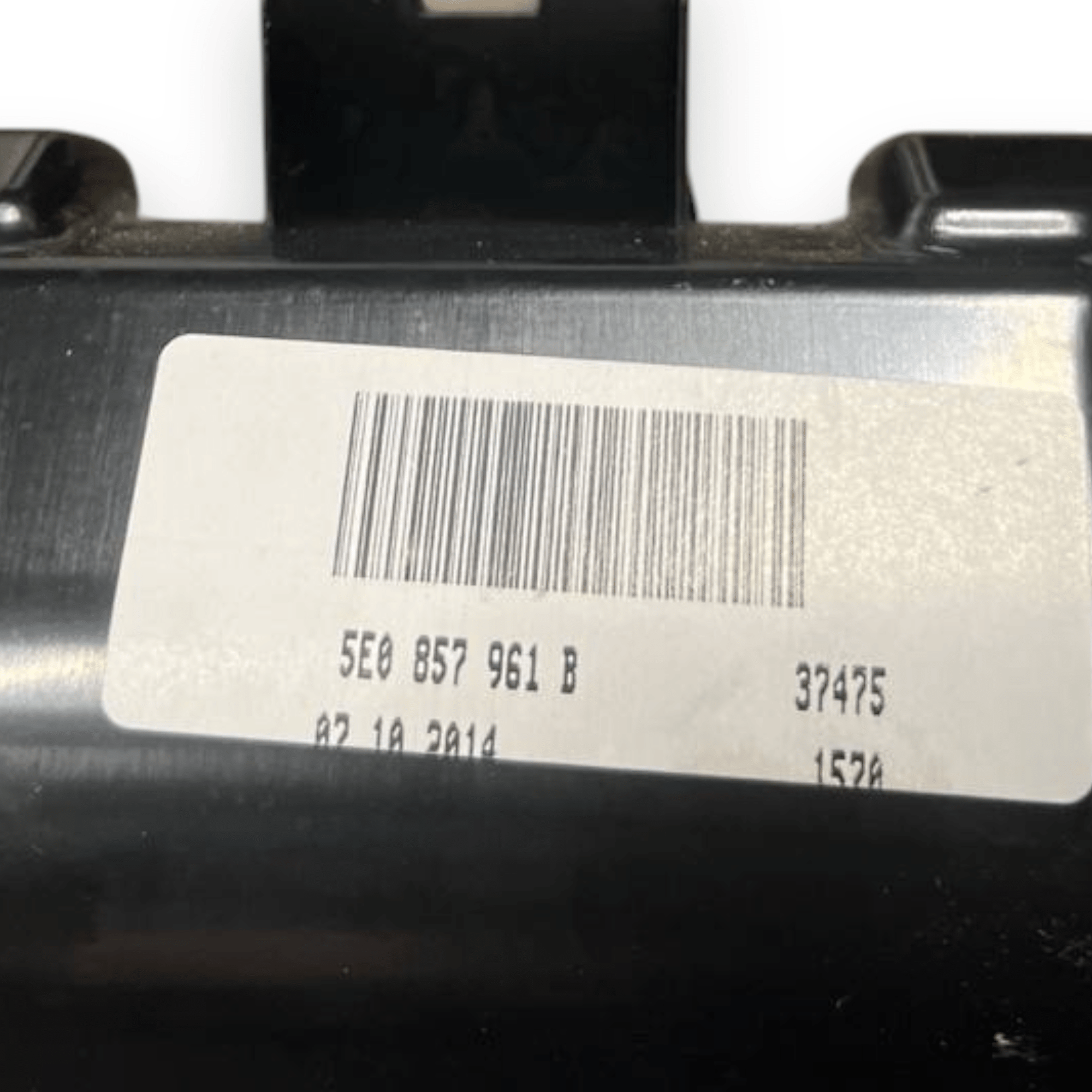 Posacenere Tunnel Centrale Skoda Octavia III (2013 al 2019) cod: 5E0857961B - F&P CRASH SRLS - Ricambi Usati