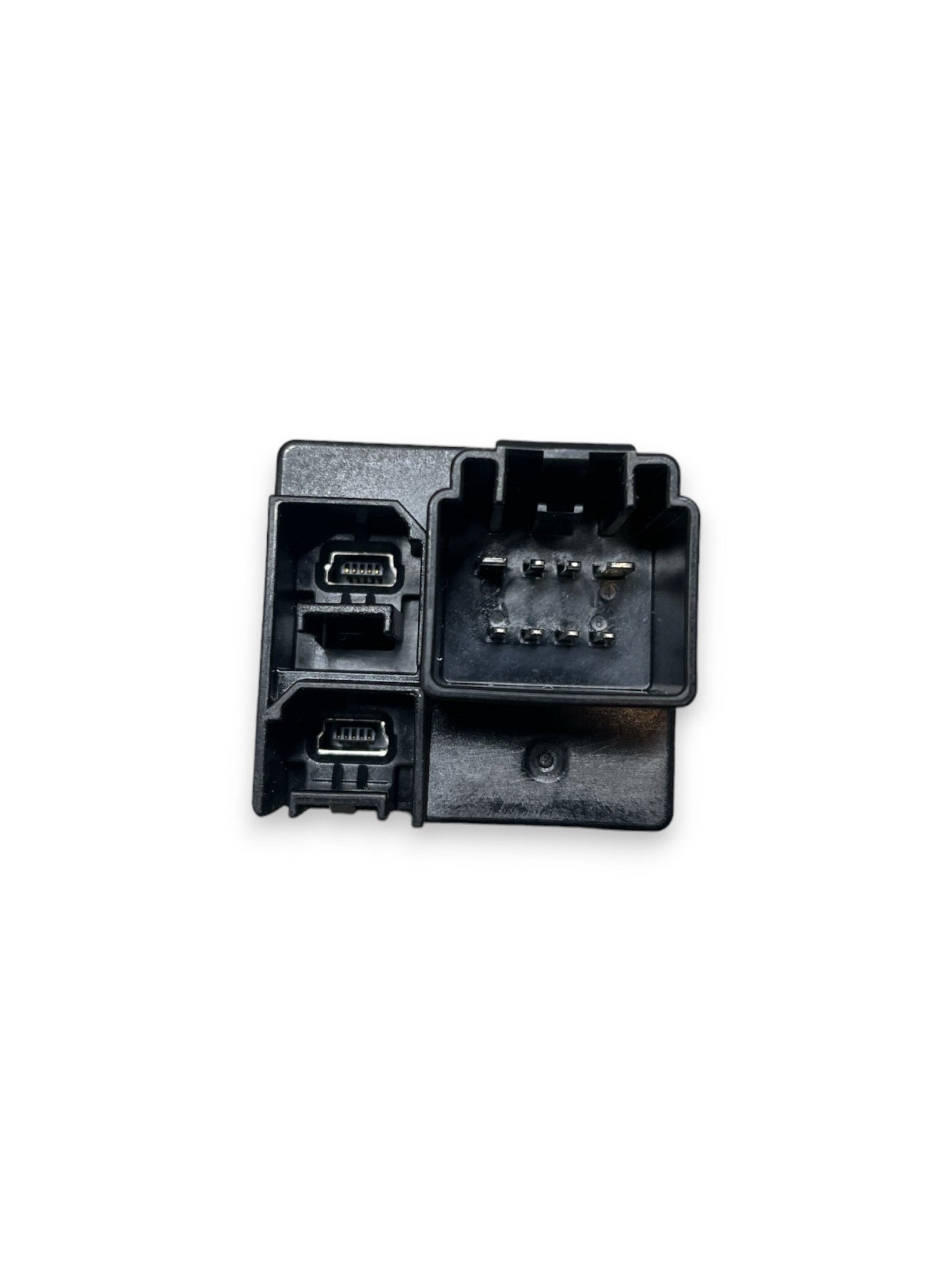Presa Connettore Aux / Usb Jeep Compass ( 2022 ) cod : 609278700 - F&P CRASH SRLS - Ricambi Usati