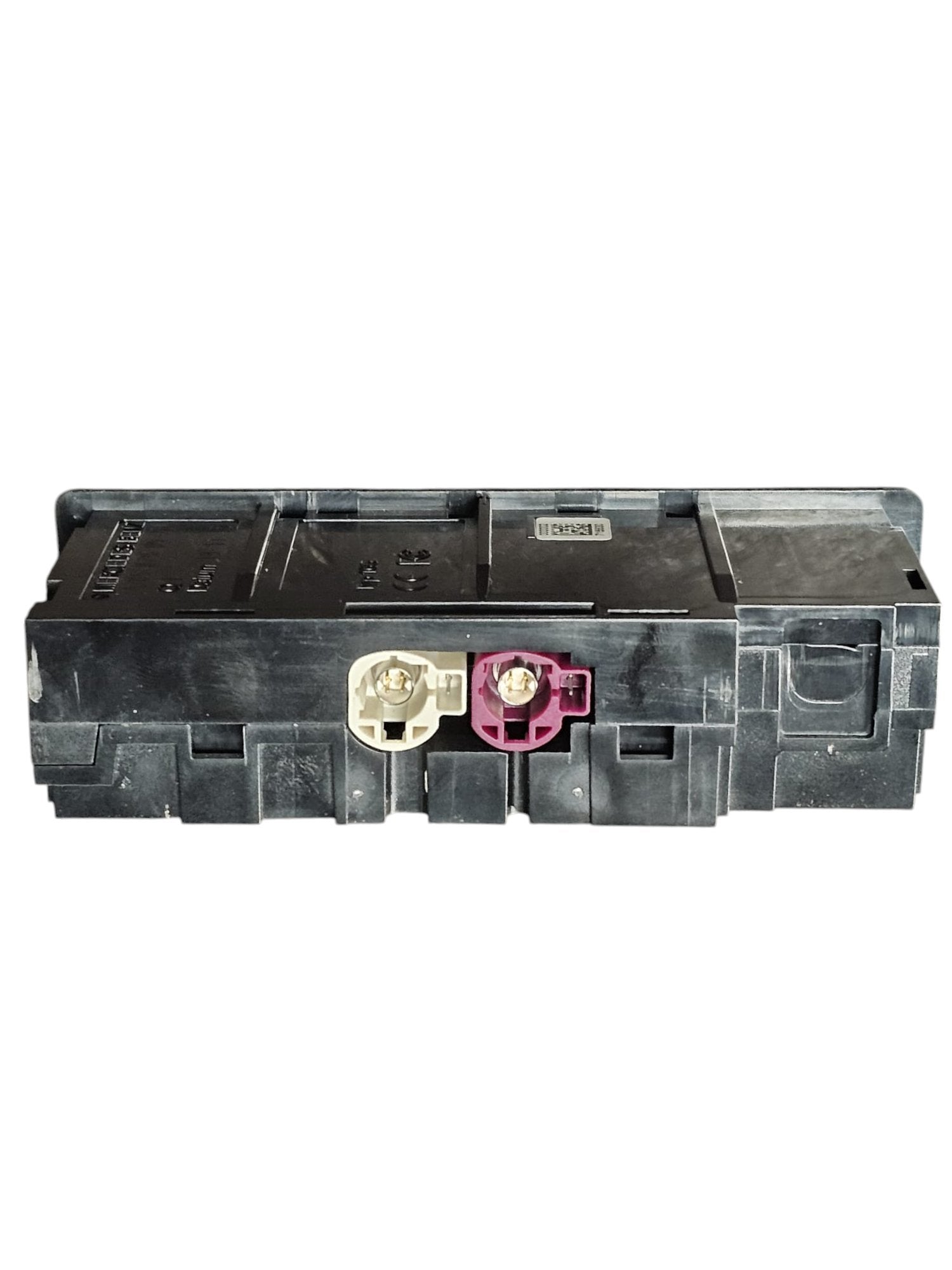 USB ports with SD card reader Mercedes - Benz Class C W205 cod.A2058200526 (2014 - 2021) - F&P CRASH SRLS - Used Parts