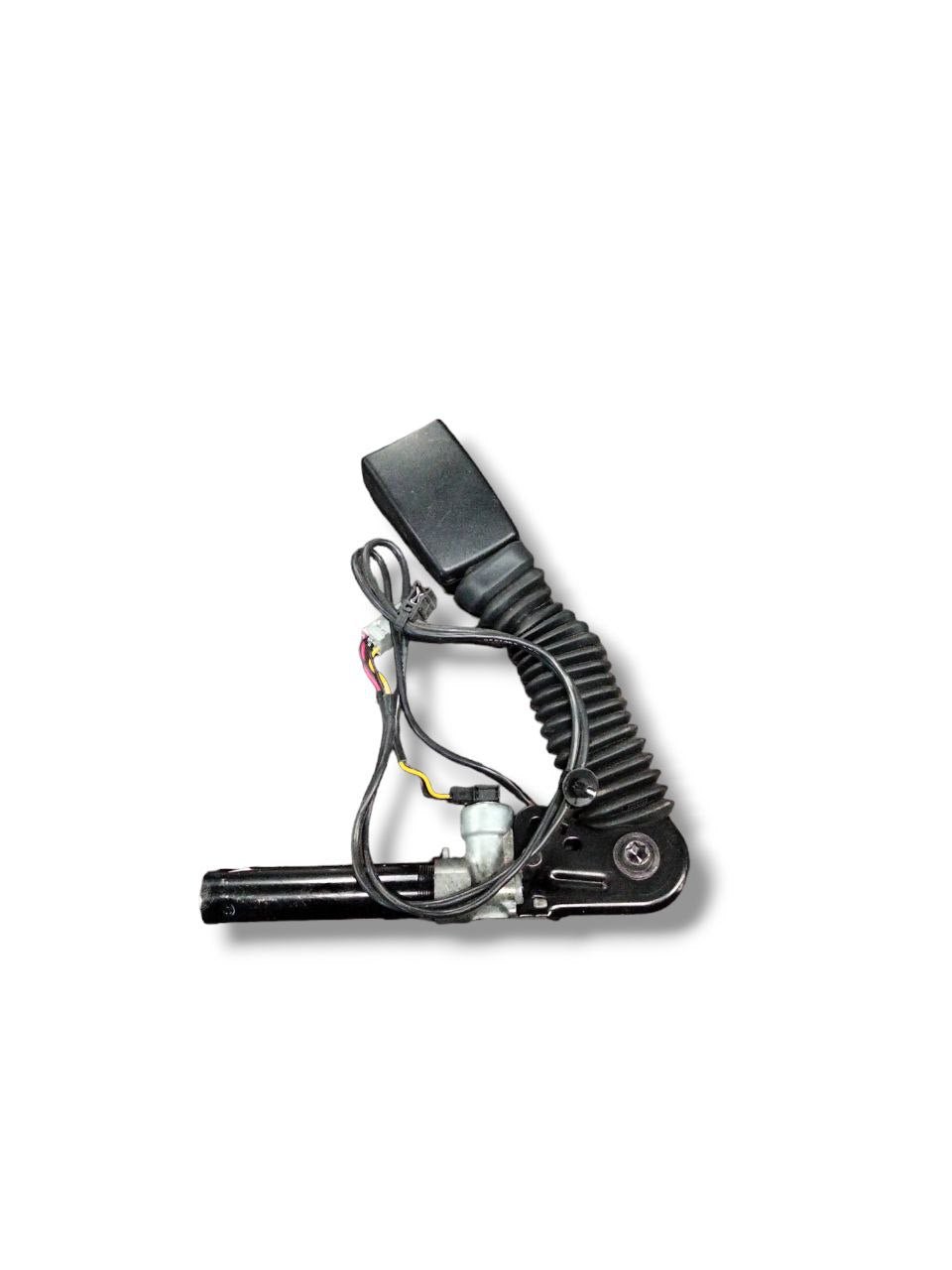 Pretensionatore anteriore sinistro (Sx) Mini Countryman R60 ( 2012>) cod.620550200c - F&P CRASH SRLS - Ricambi Usati
