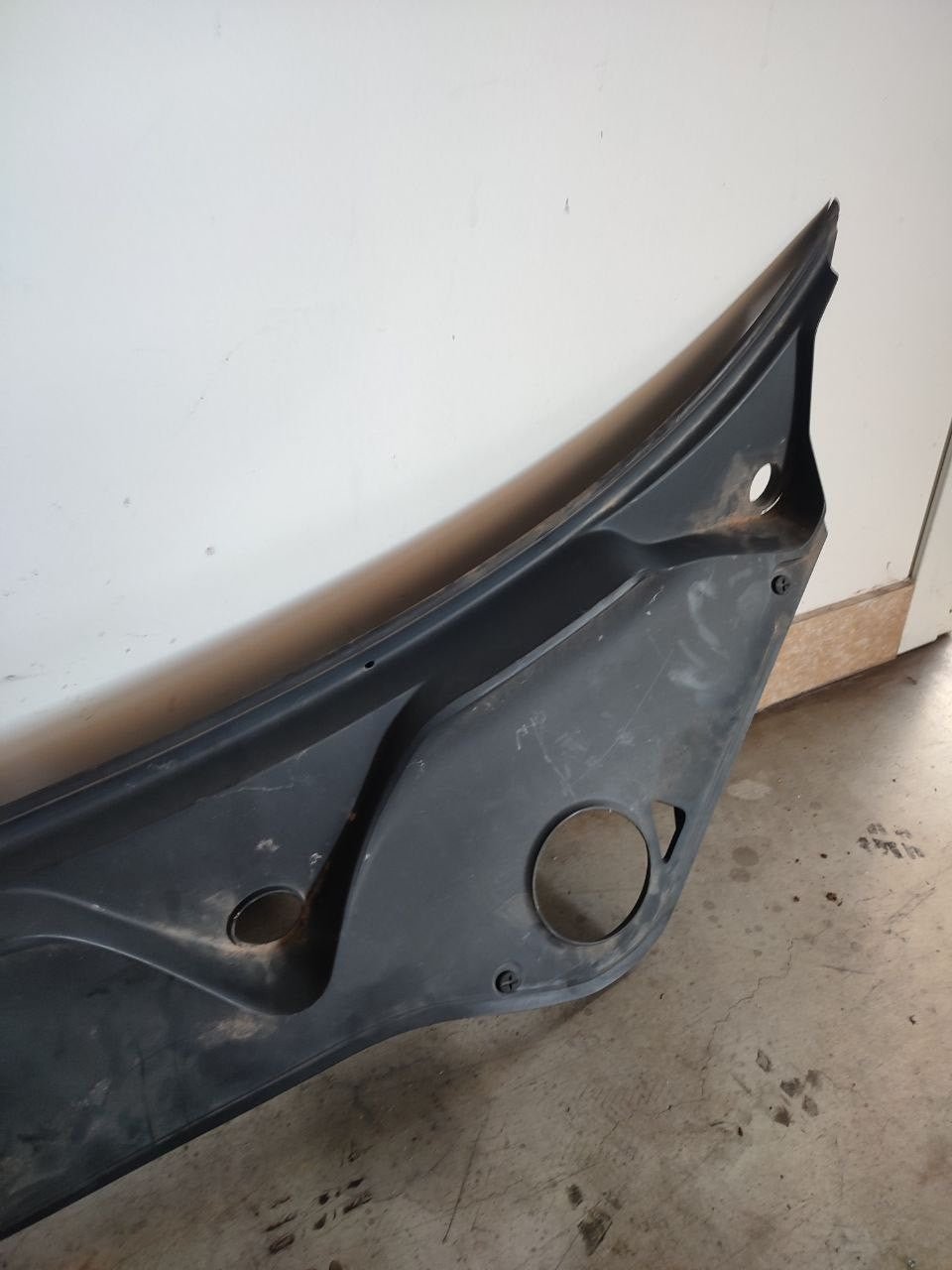 Protezione pannello superiore cappuccio Porsche Panamera (970) cod: 970 555 063 03 - F&P CRASH SRLS - Ricambi Usati