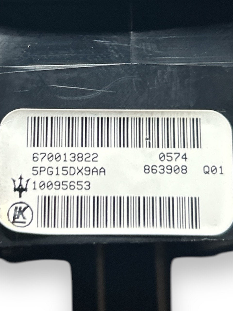 Pulsante Alzavetro Posteriore DX / SX Maserati Ghibli (2013 > ) cod.670013822 - F&P CRASH SRLS - Ricambi Usati