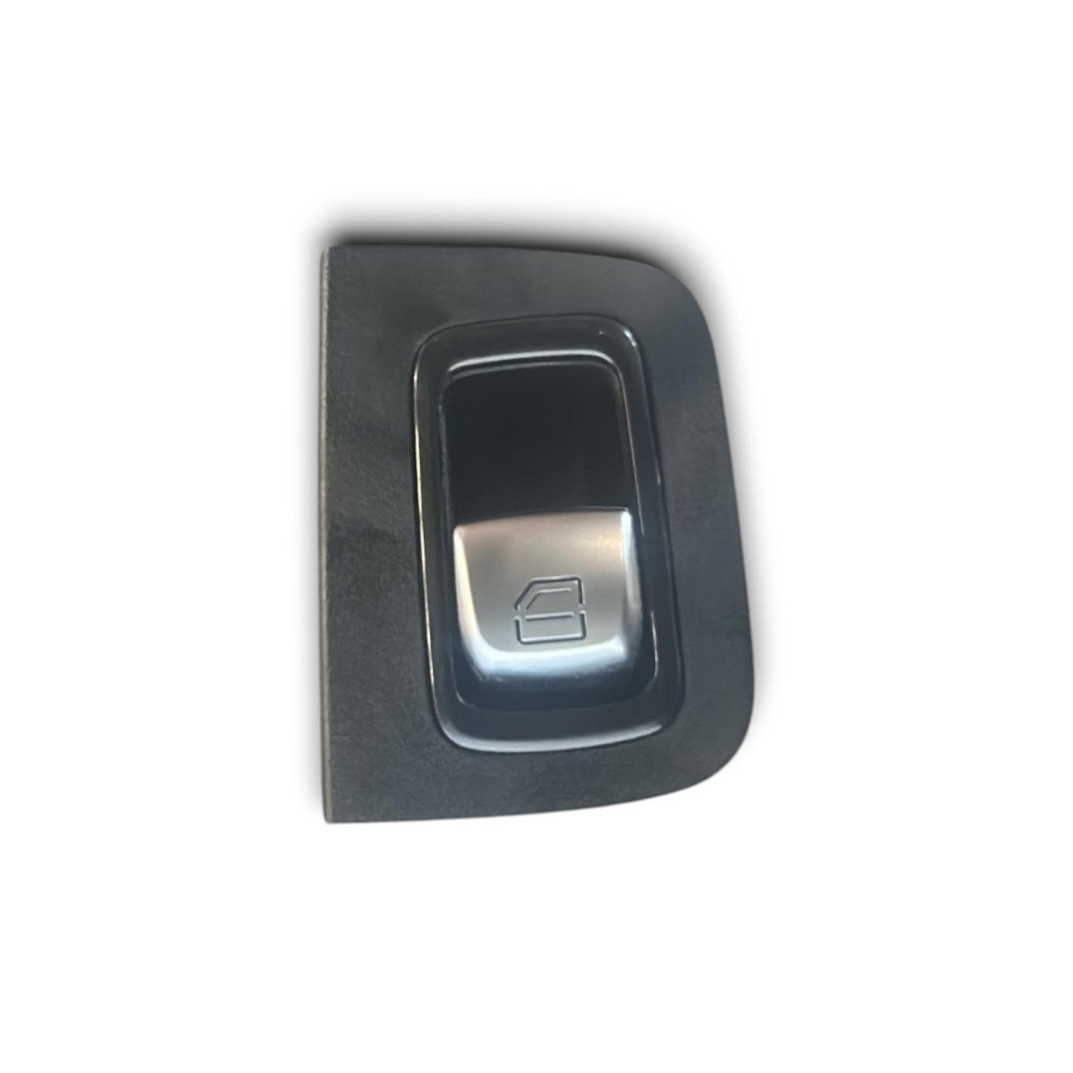 Pulsante alzavetro posteriore sinistro Mercedes Benz Classe C (W205) cod.A2229052203 (2014 > 2021) - F&amp;P CRASH SRL - Ricambi Usati