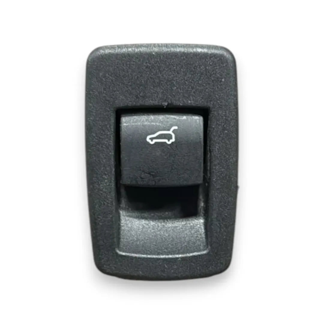Pulsante di apertura del portellone posteriore BMW X2 F39 2017–2024 cod. 9299447-01