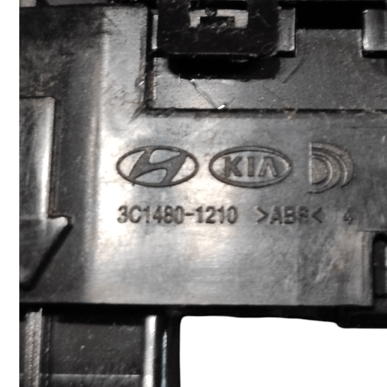 Hyundai Tucson Mirror Control Button COD: 3C1480 - 1210 (2015 - 2020) - F&P CRASH SRLS - Used Parts