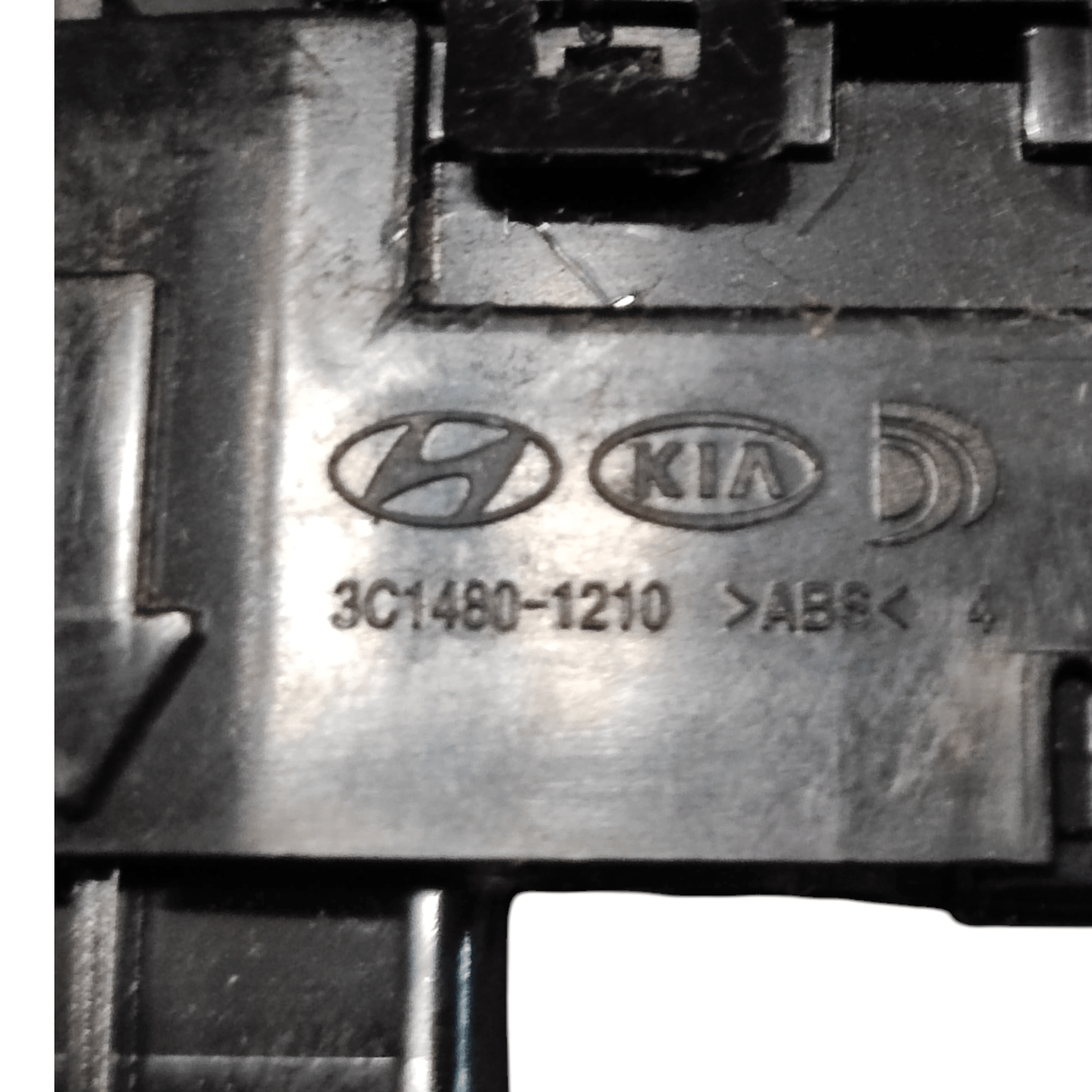 Pulsante Comando Specchietti Hyundai Tucson COD: 3C1480 - 1210 (2015 - 2020) - F&P CRASH SRLS - Ricambi Usati