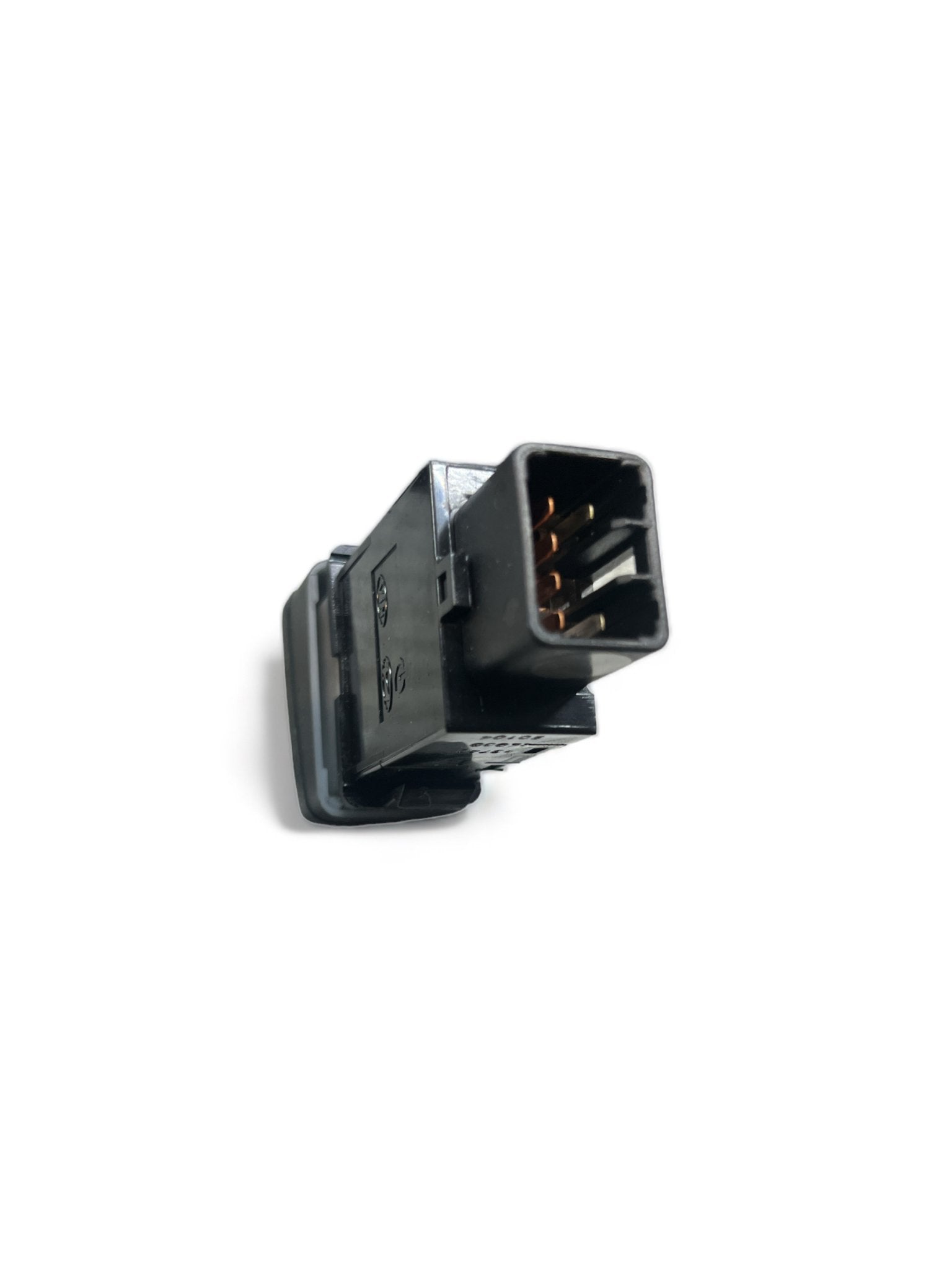 Front Fog Light Button Hyundai Tucson (2006) code: 937402E000 - F&P CRASH SRLS - Used Parts