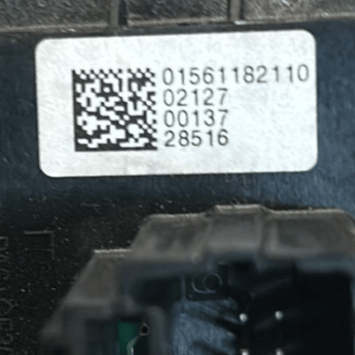 Handbrake Button / Parking Brake Alfa Romeo Giulia (2016 >) code:01561182110 - F&P CRASH SRLS - Used Parts