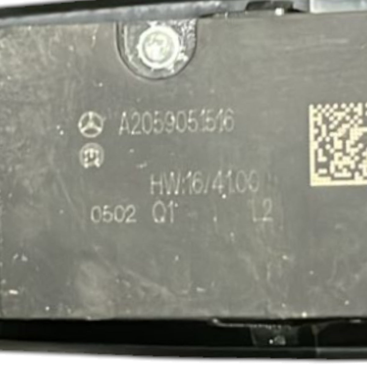Handbrake Button / Parking Brake Mercedes Benz GLC (X253) code:A2059051516 (2015 >2022) - F&P CRASH SRLS - Used Parts