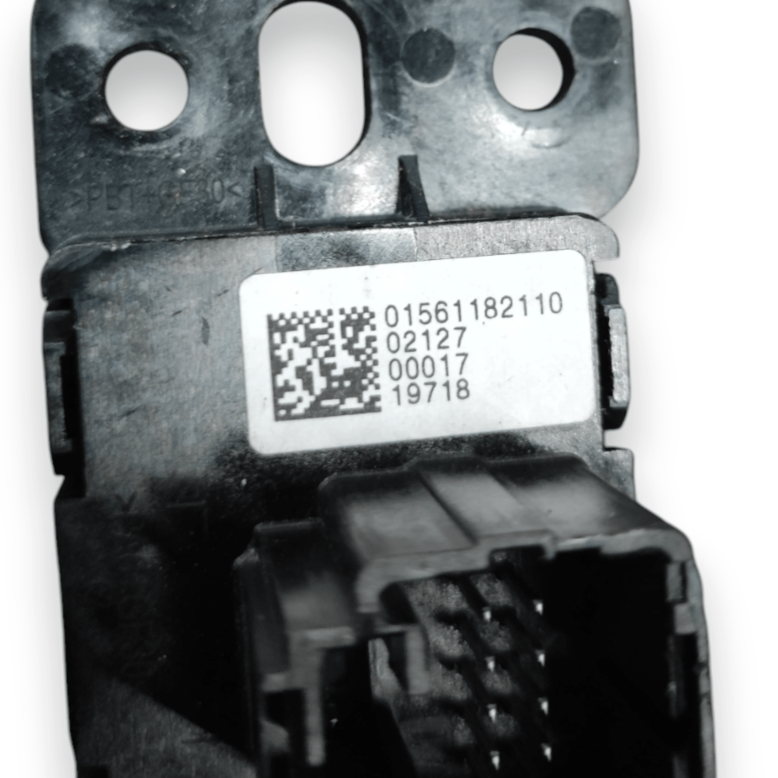 Automatic Parking Brake Button Alfa Romeo Stelvio COD: 01561182110 (2016>) - F&P CRASH SRLS - Used Parts