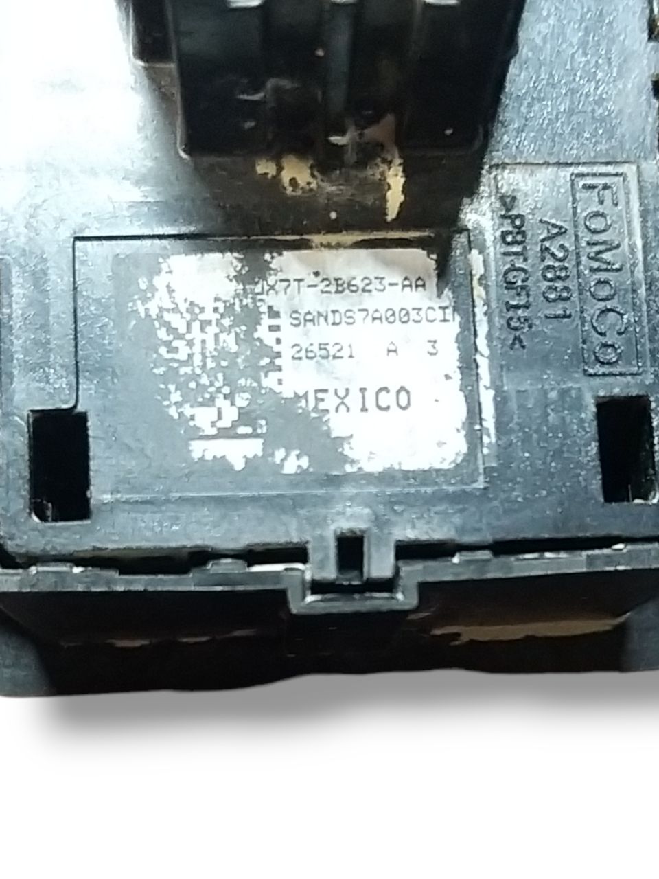 Pulsante Freno di Stazionamento elettronico / Pulsante Start & Stop Ford Focus ( 2022 ) Cod : JX7T - 2B623 - AA - F&P CRASH SRLS - Ricambi Usati